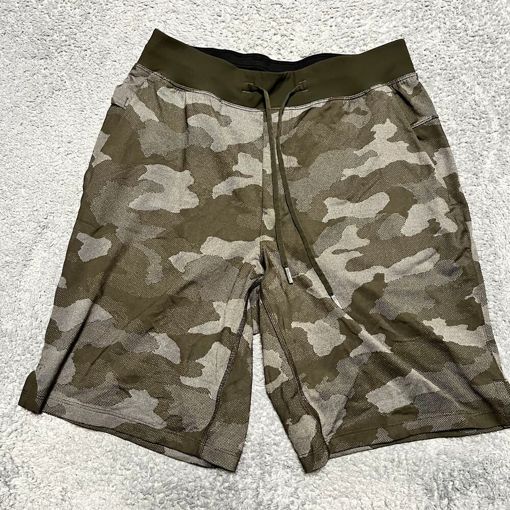 Lululemon T.H.E. Shorts Mens Medium 9” Linerless Green Active Yoga